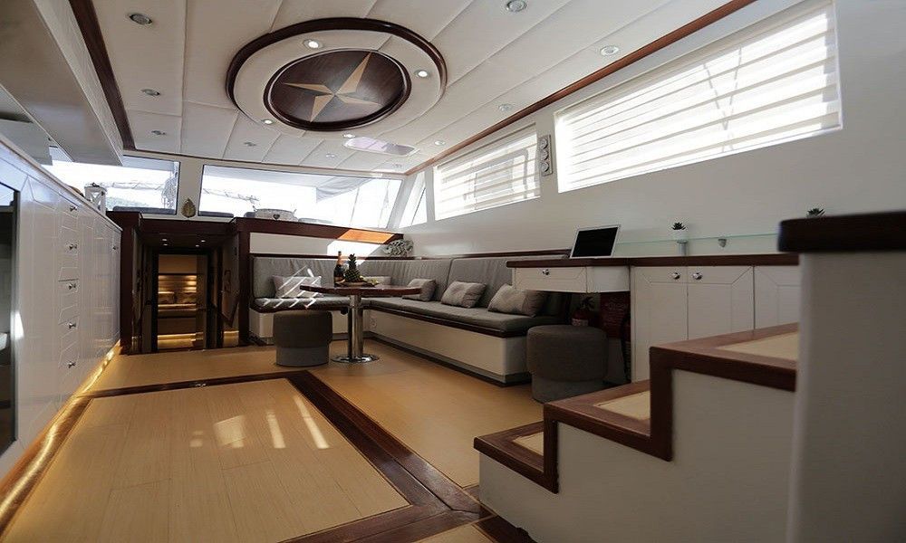 Grand Sailor,