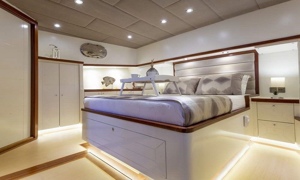 Grand Sailor,