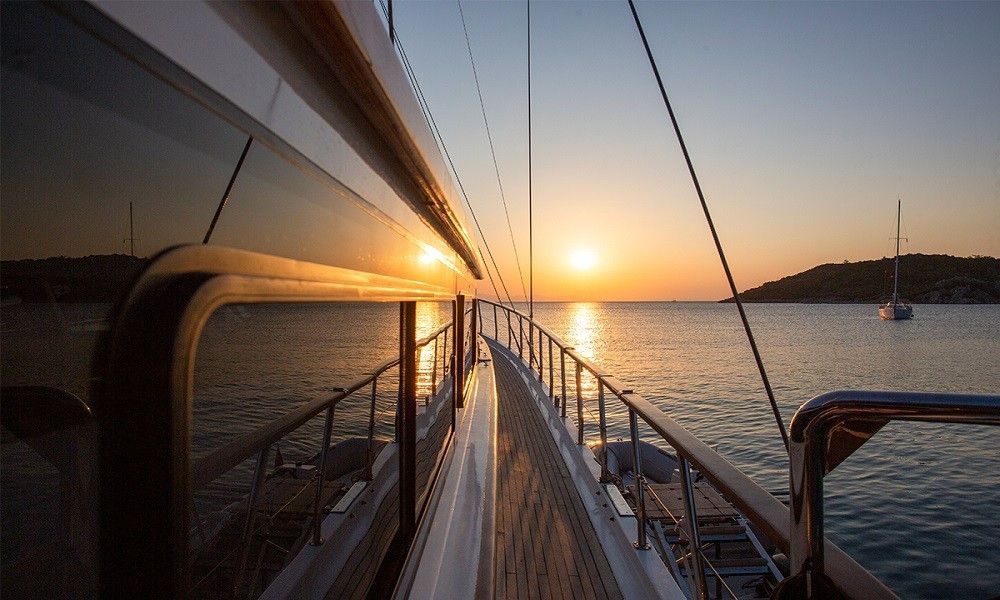 Grand Sailor,