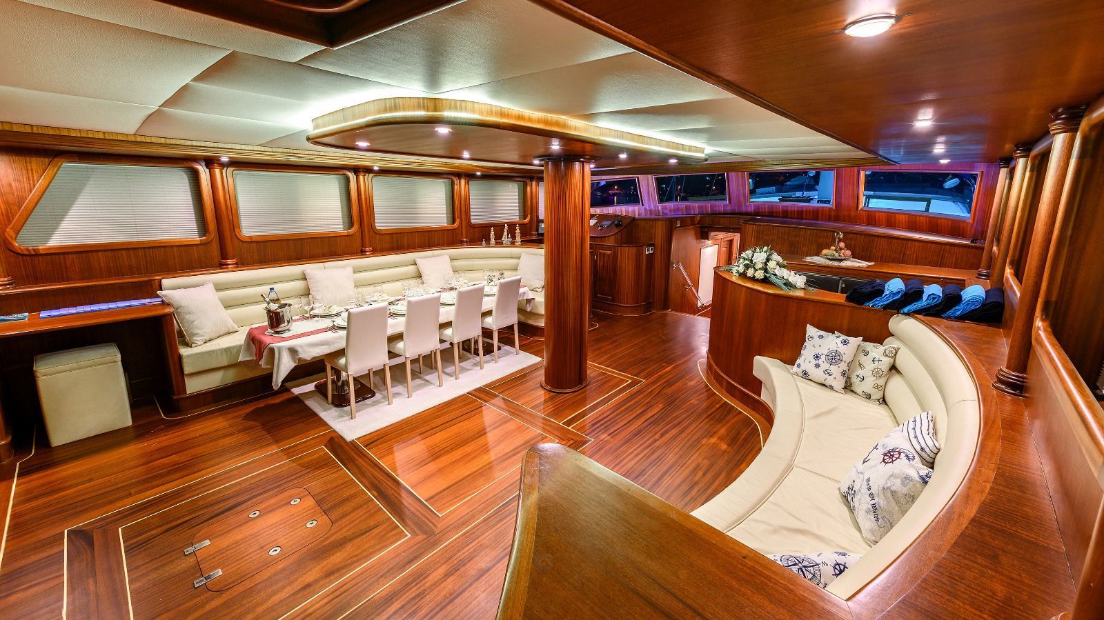 Halcon Del Mar,