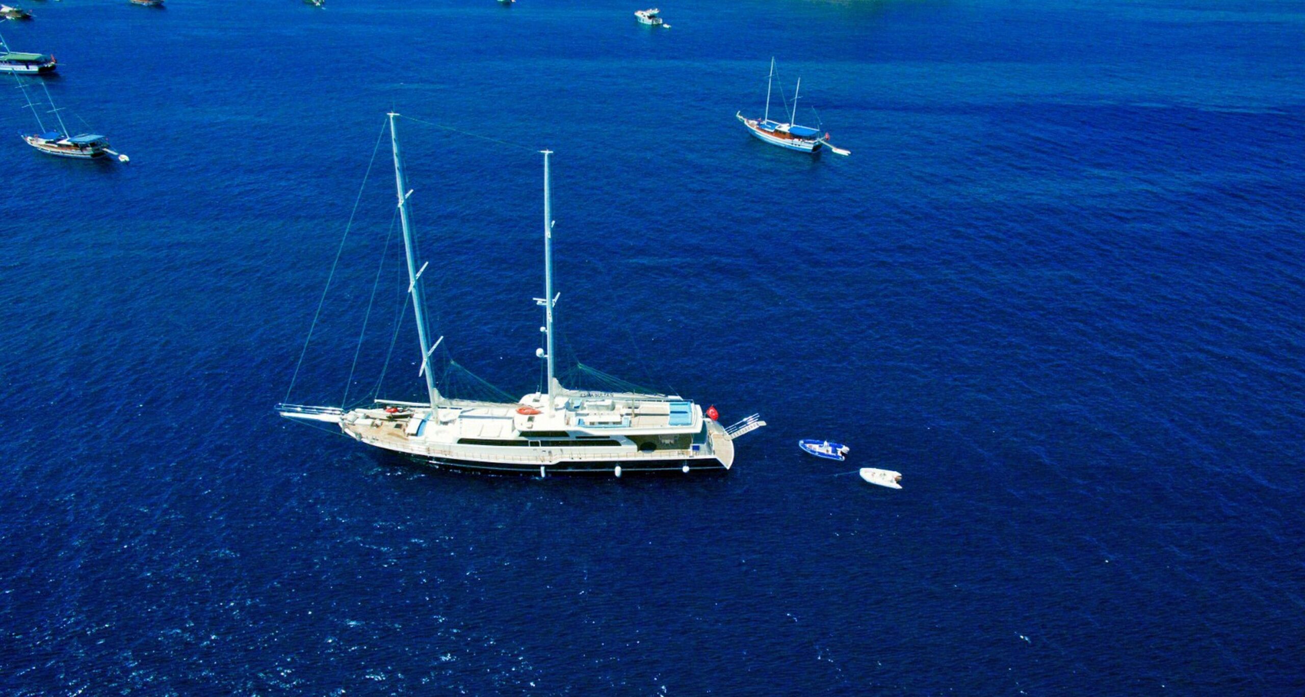 Esma Sultan,